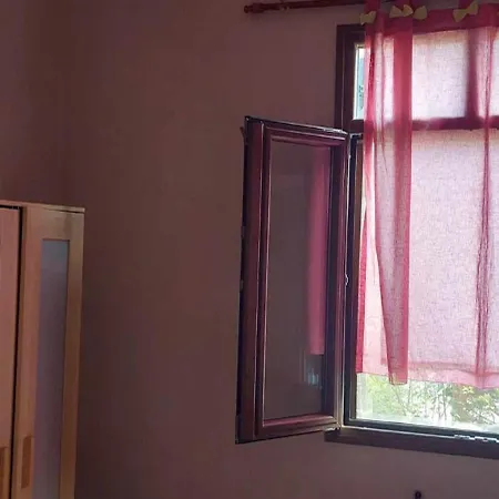 Venetia's Apartment *